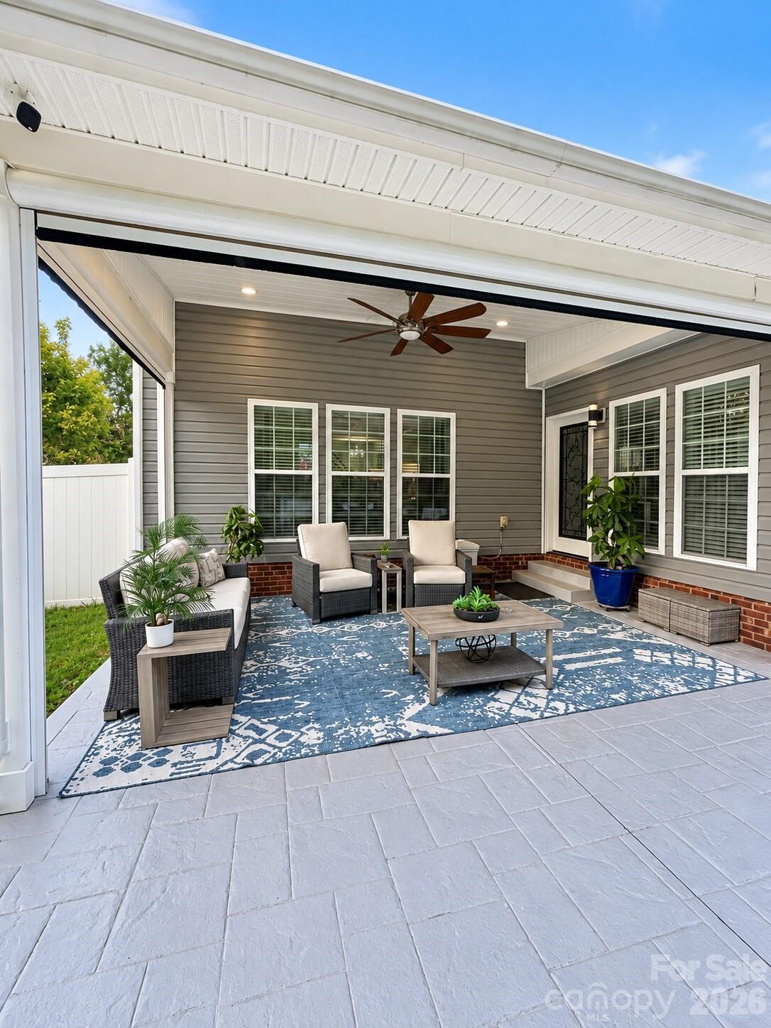 1016 Ellis Pond Drive
