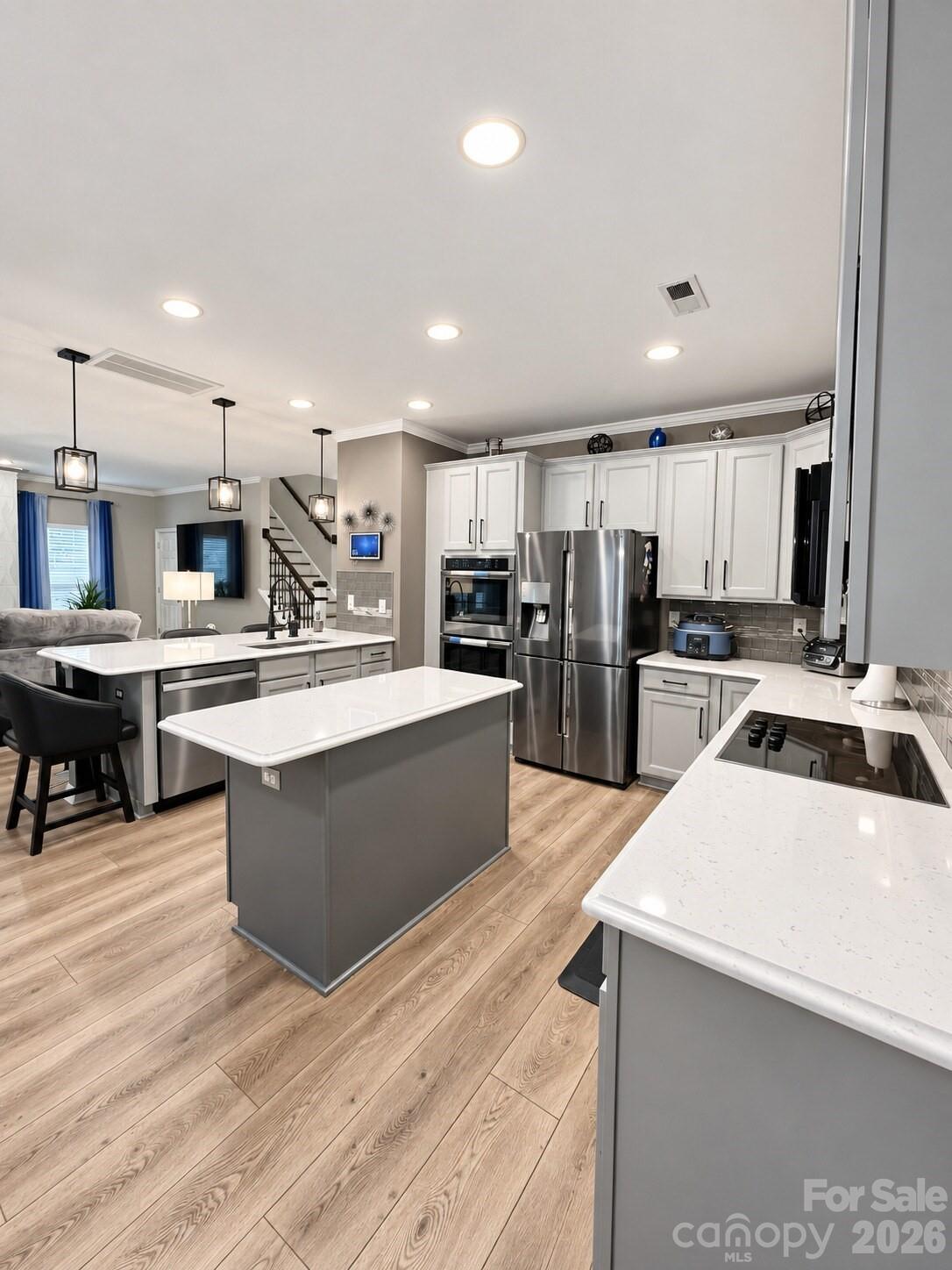 1016 Ellis Pond Drive