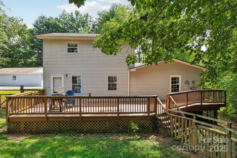 A home in Pisgah Forest