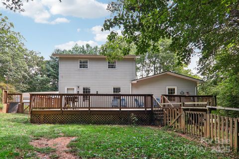 A home in Pisgah Forest