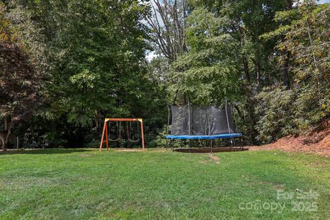 A home in Pisgah Forest