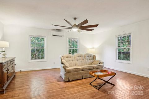 A home in Pisgah Forest