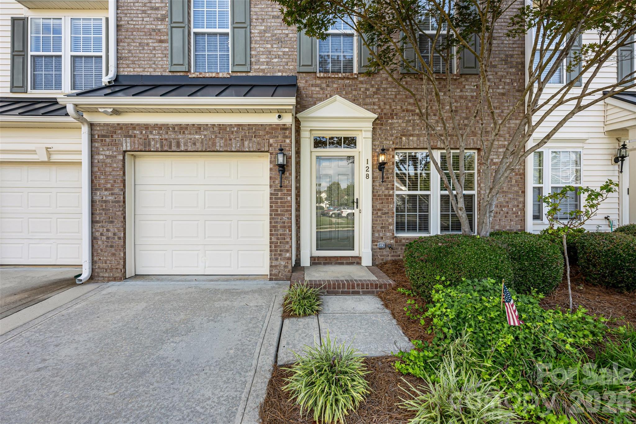 128 Autumn Falls Drive