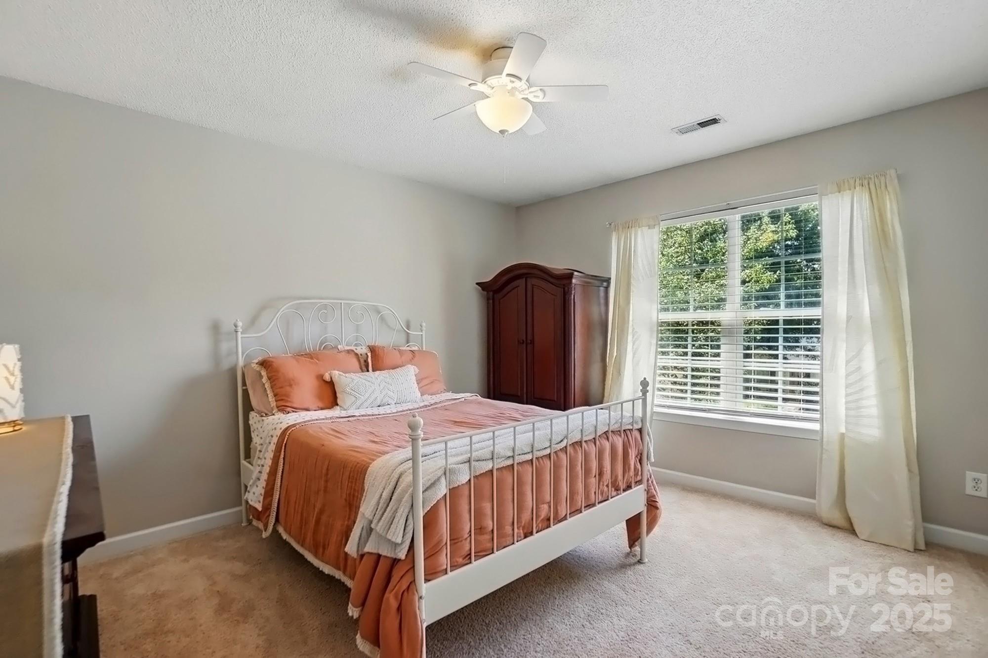 Forest Oaks - Residential