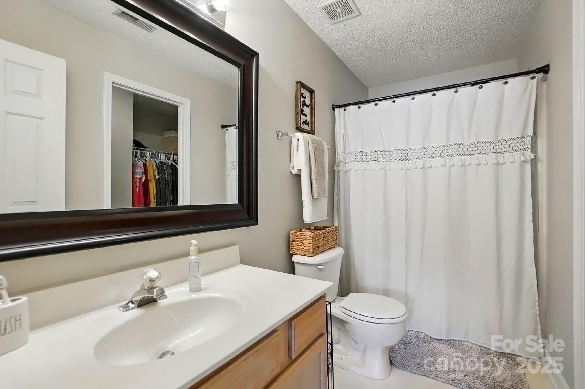 Forest Oaks - Residential