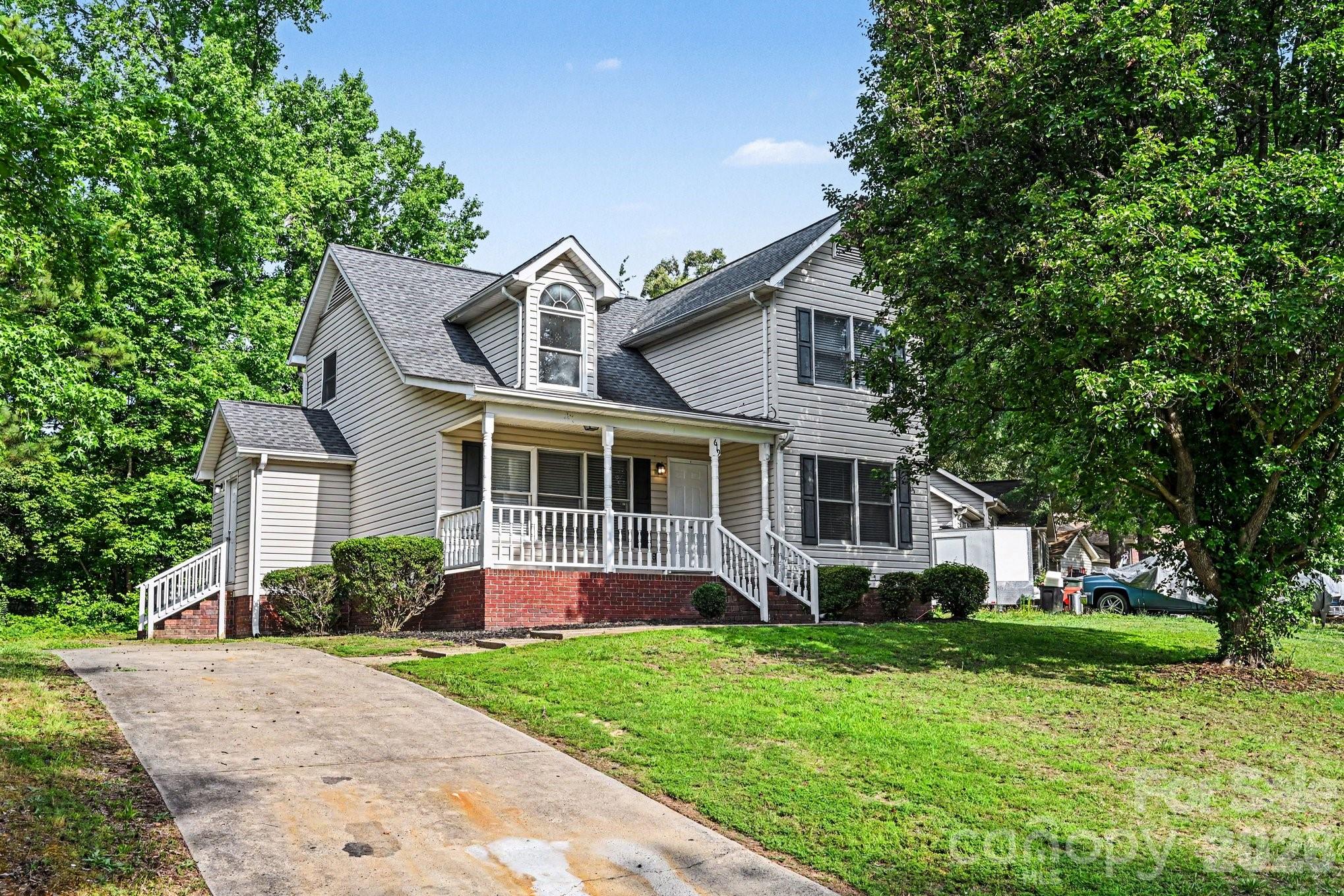 619 Devonwood Court