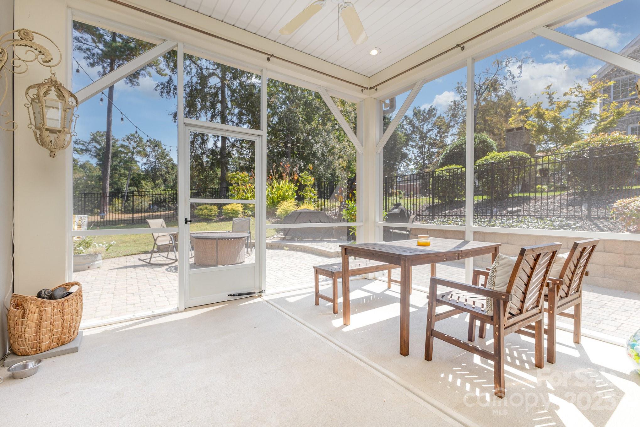 Waterford Glen - Residential