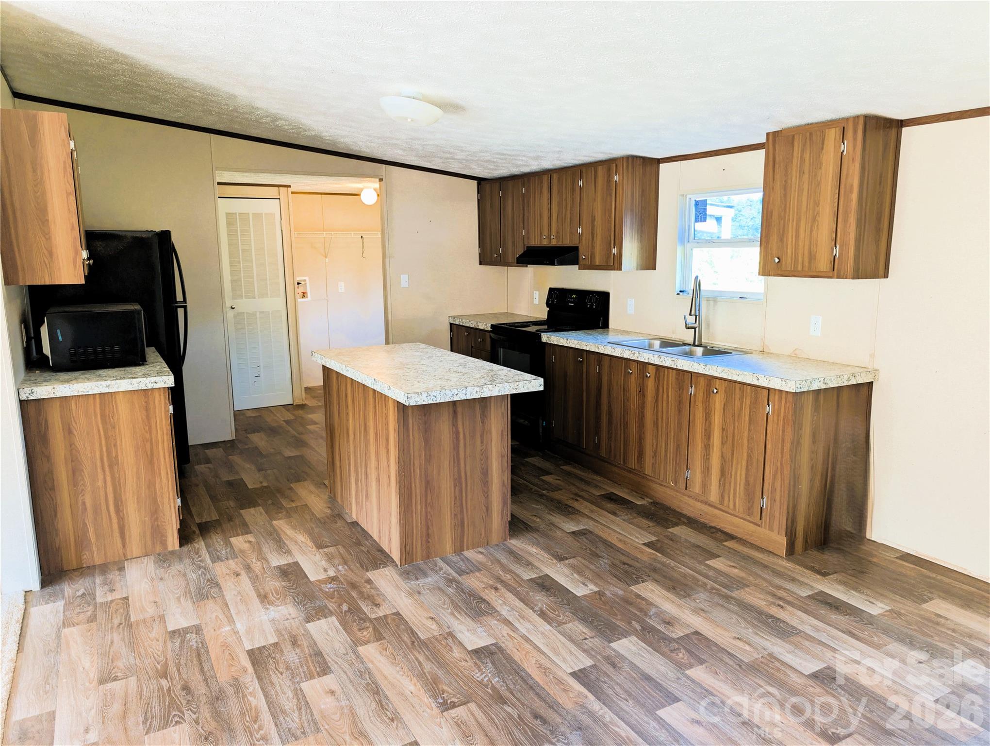 3610 Cameo Lane