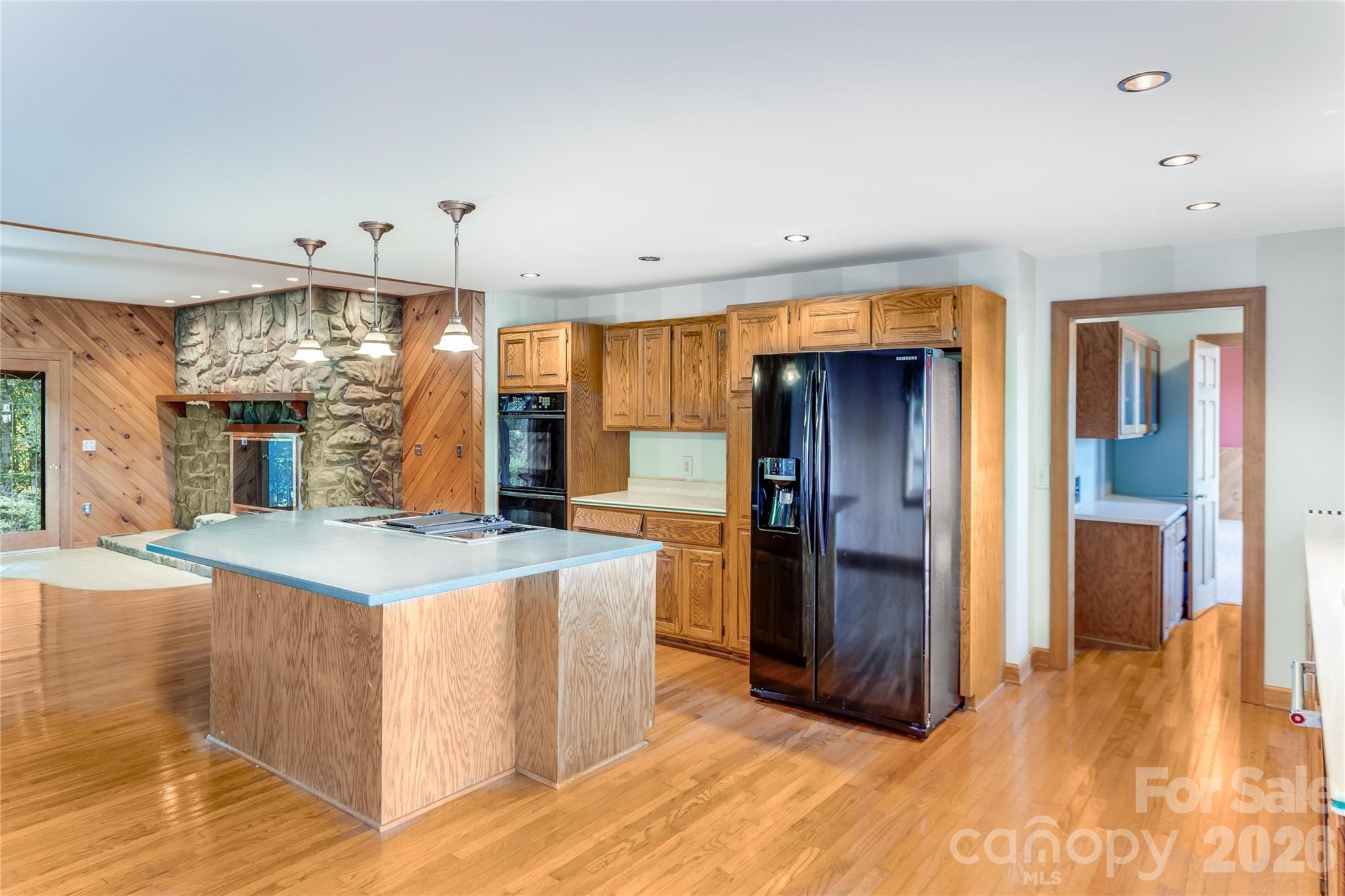 1087 Brigadoon Drive