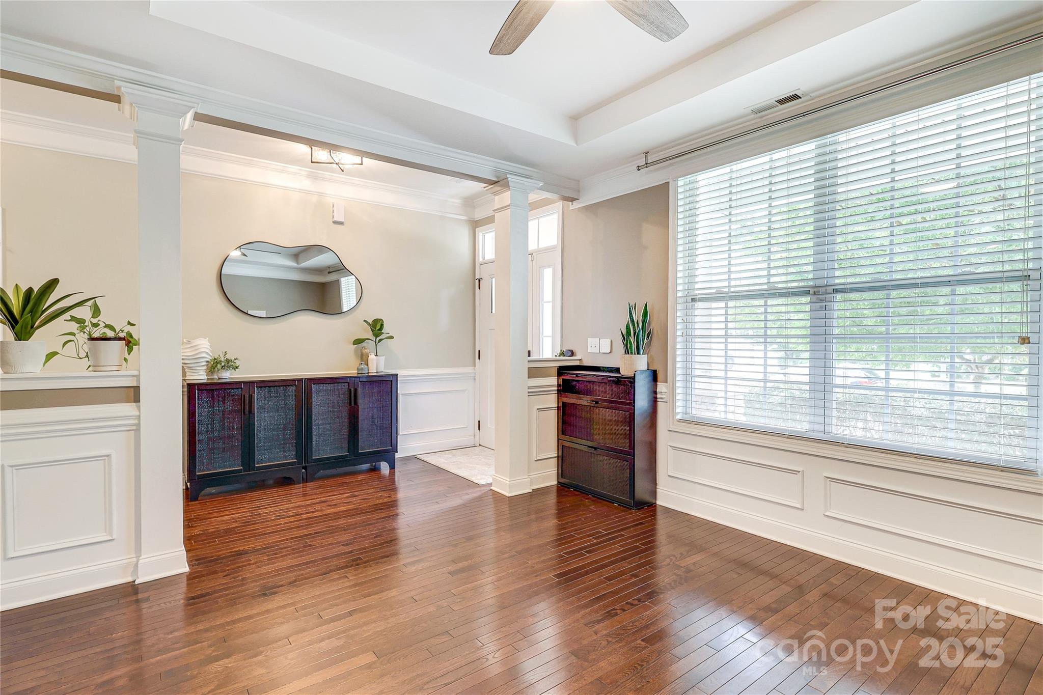 5015 El Molino Drive
