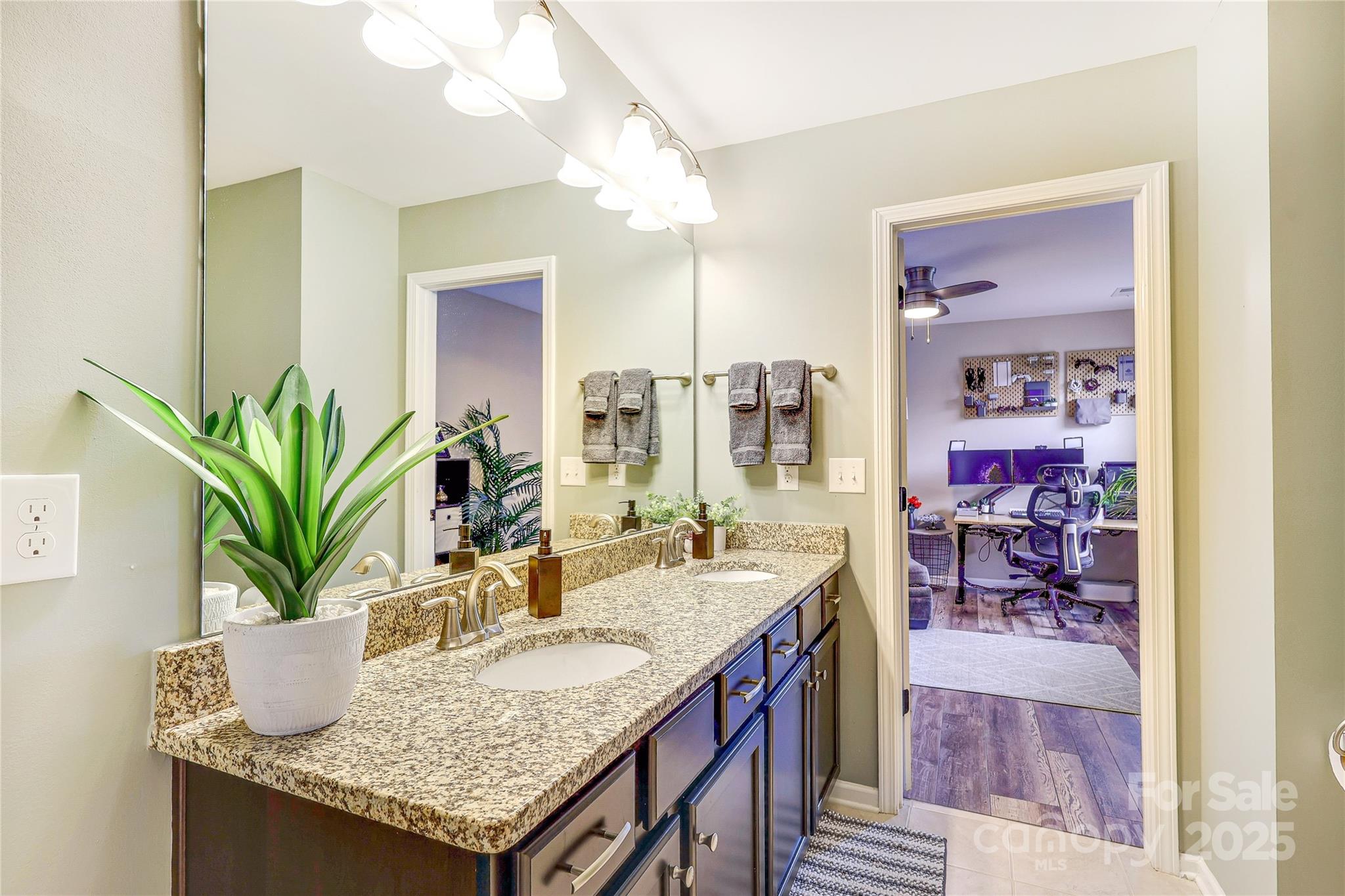 The Vineyards on Lake Wylie - Residential