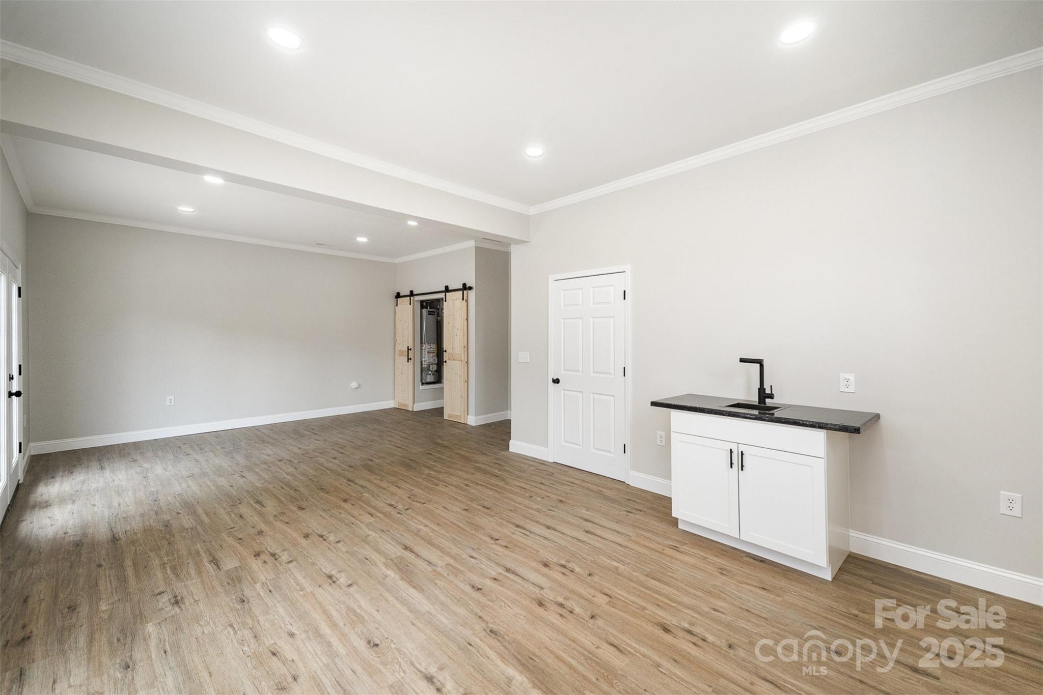 Diamond Estates - Residential