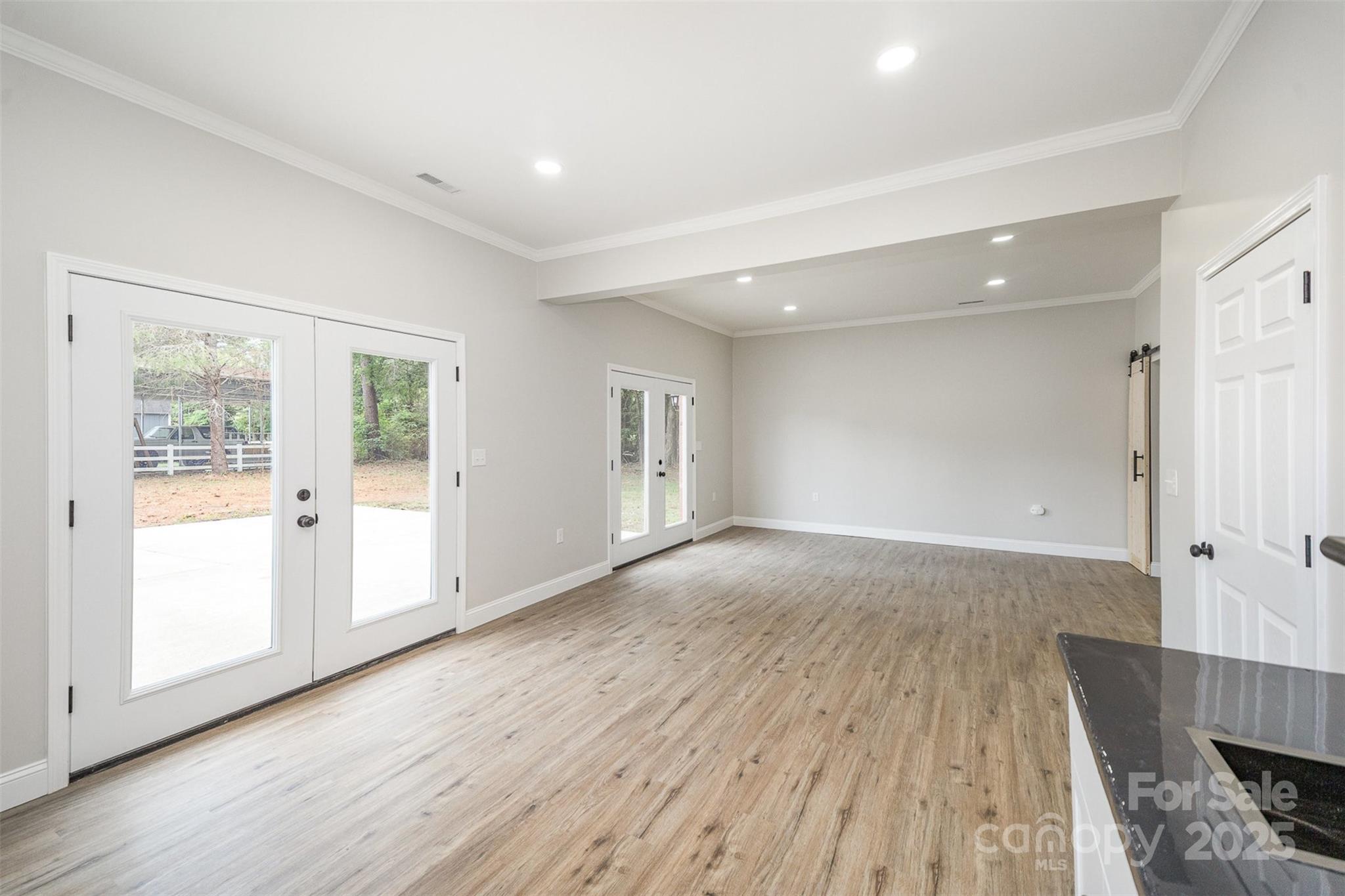 Diamond Estates - Residential