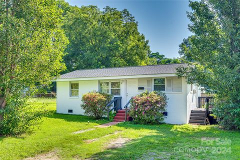 A home in Clover