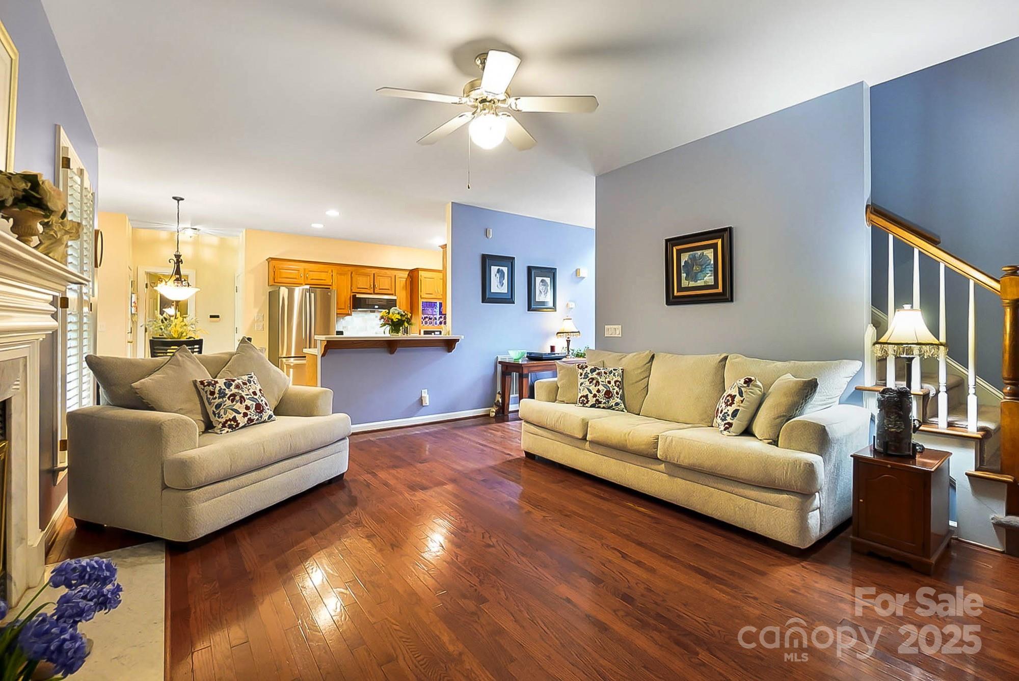 407 Shrewsbury Lane