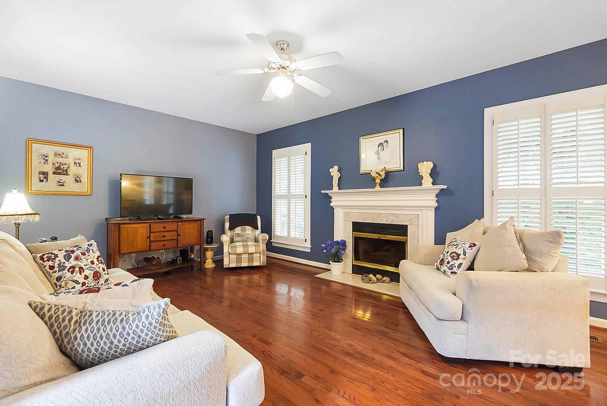 407 Shrewsbury Lane
