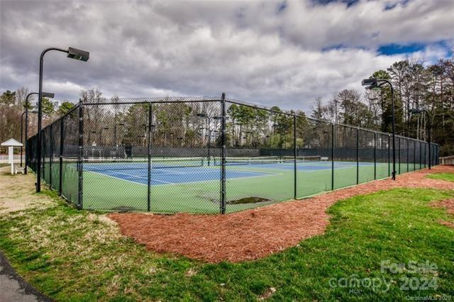 Davis Lake - Residential