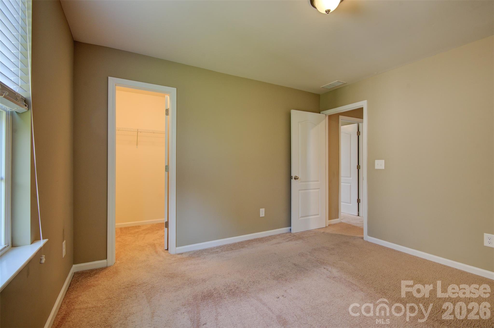 Chateau - Residential Lease