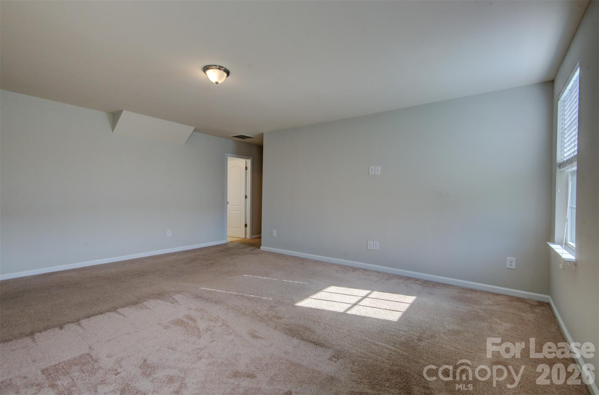 Chateau - Residential Lease