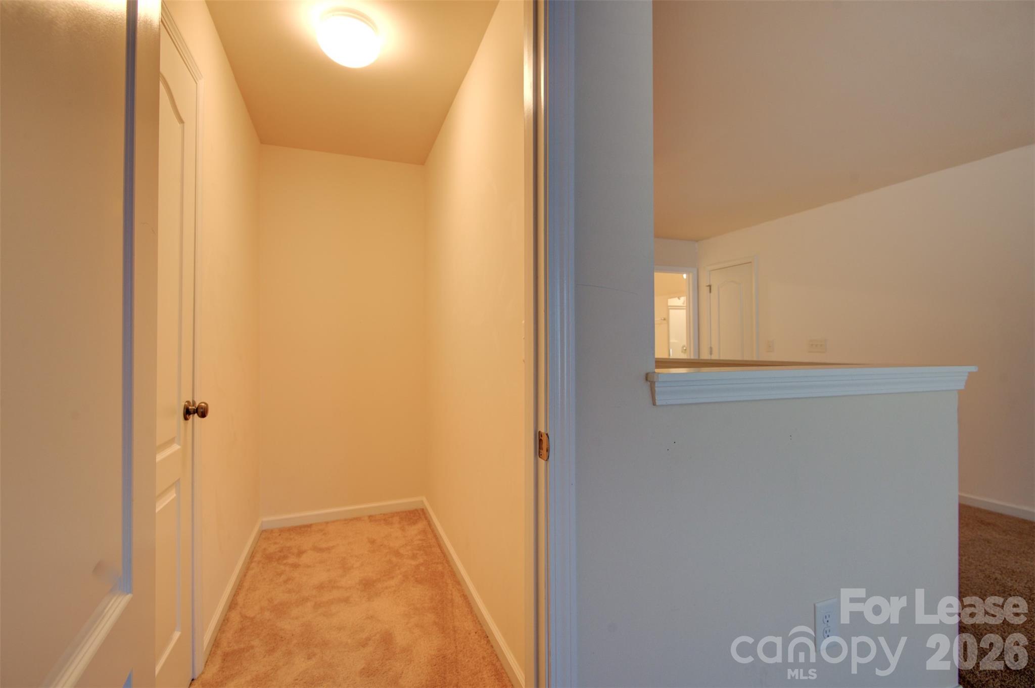 Chateau - Residential Lease