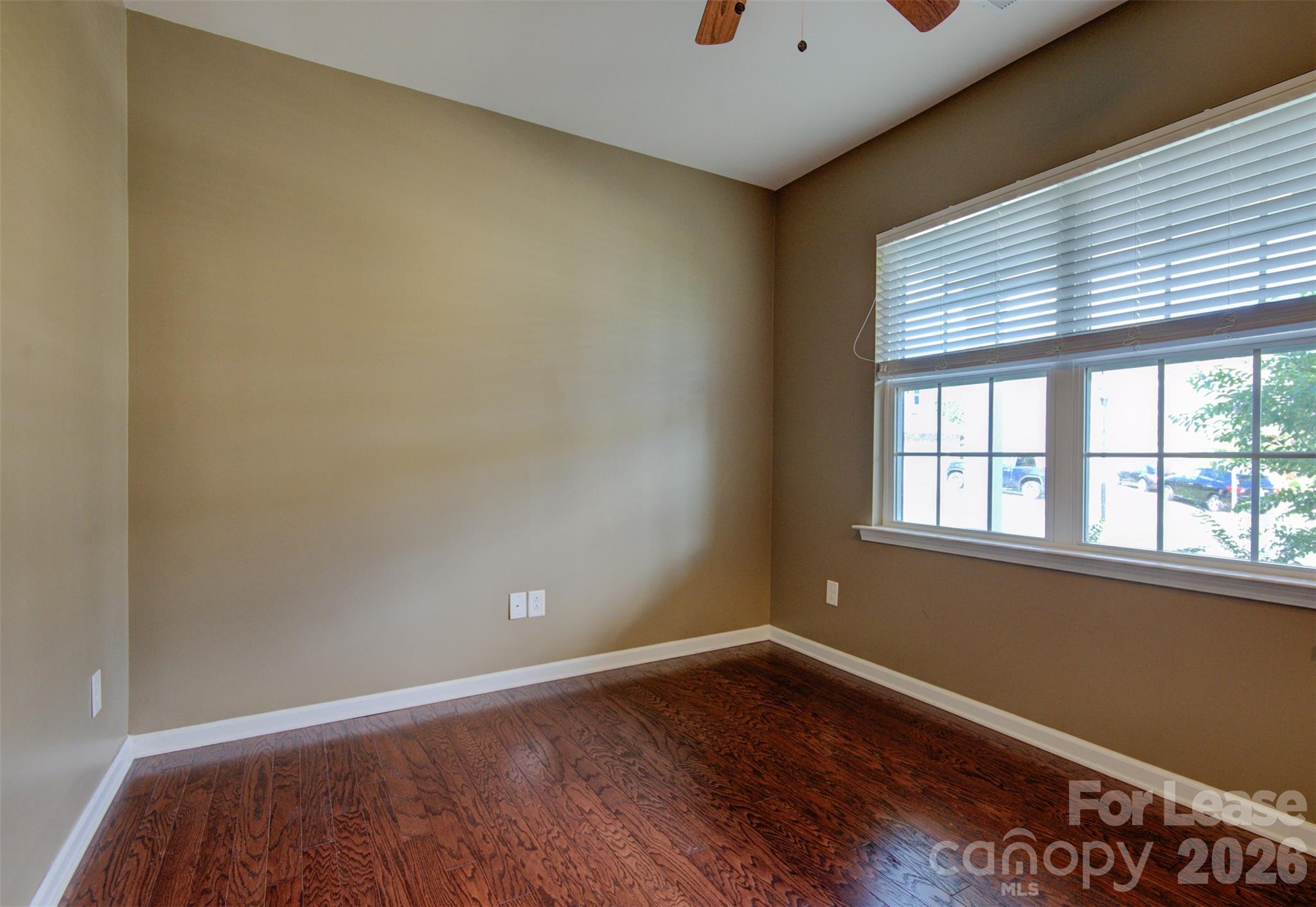 Chateau - Residential Lease