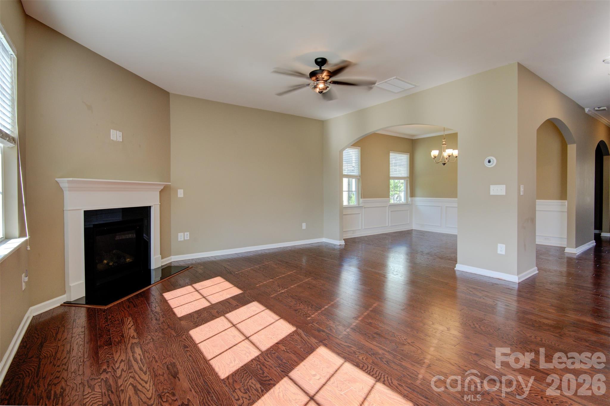 Chateau - Residential Lease