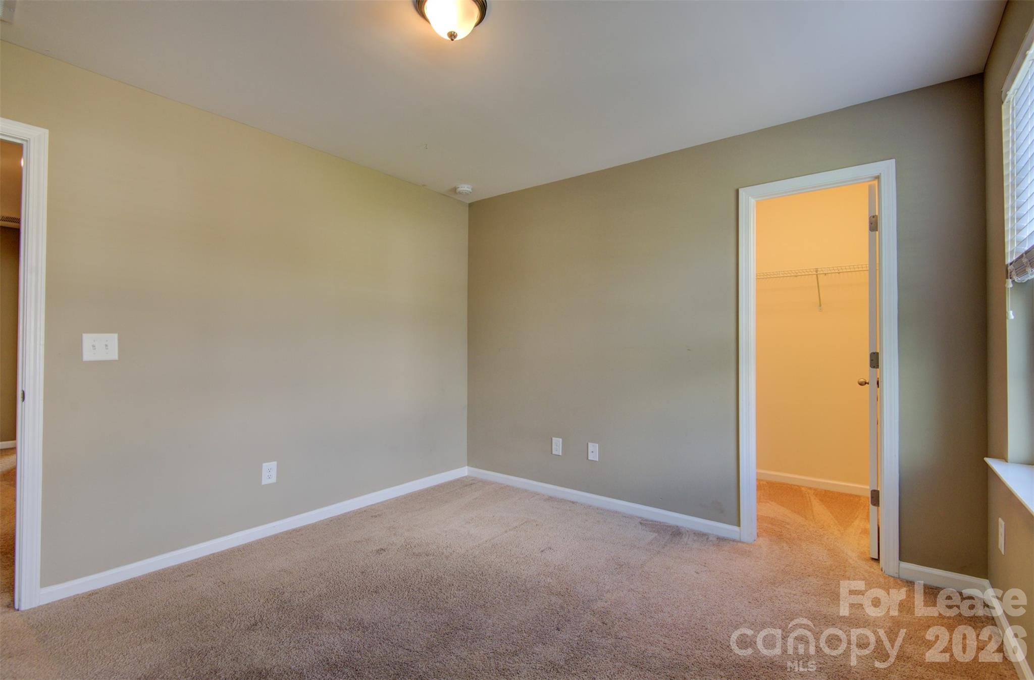 Chateau - Residential Lease