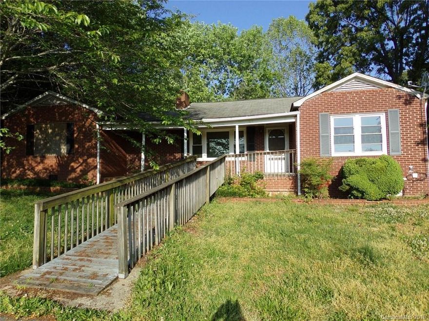 Brick ranch, 3Br / 2Ba home on just over an acre lot.  Fireplace in living room, fenced back yard with outbuilding.  Property built prior to 1978 lead-based paint potentially exists.