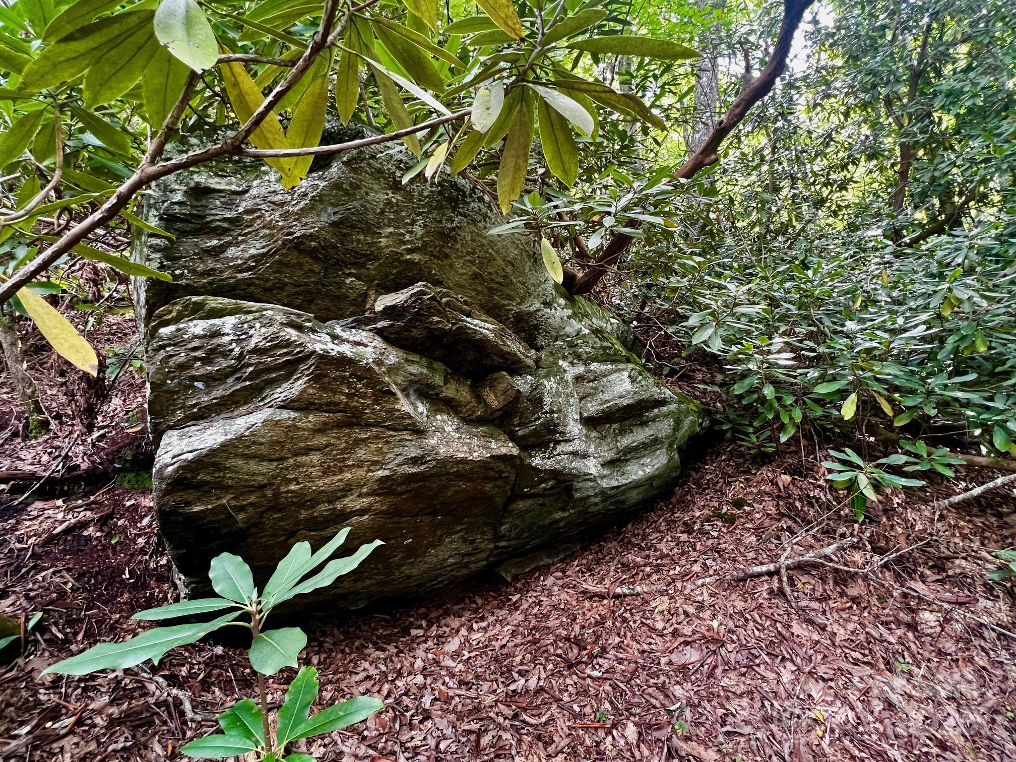 Round Mountain Falls - Land