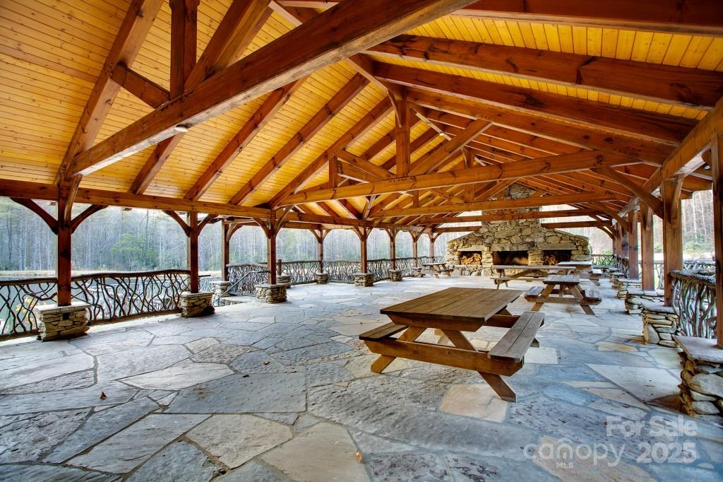 Round Mountain Falls - Land