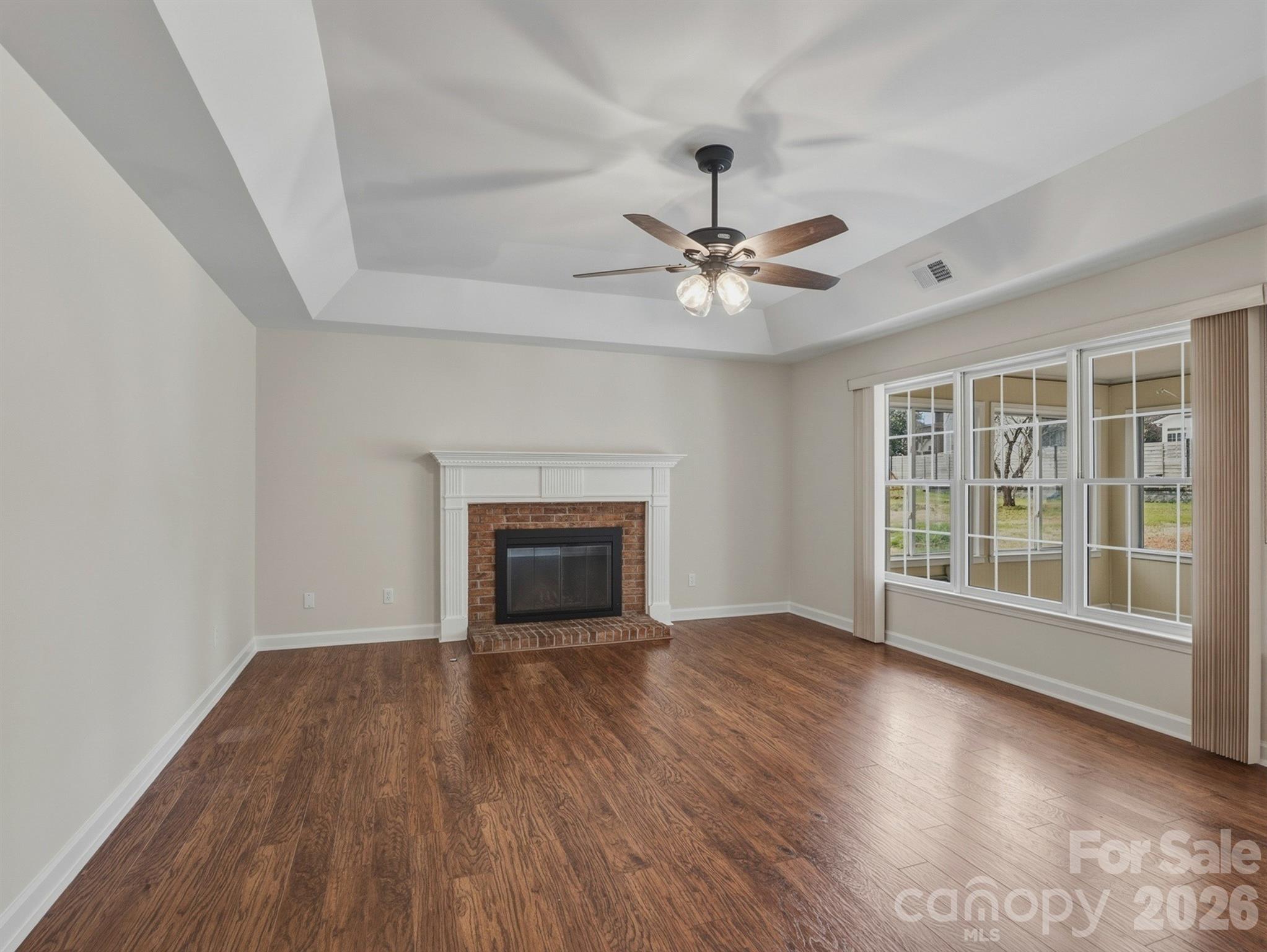 Lantern Green - Residential