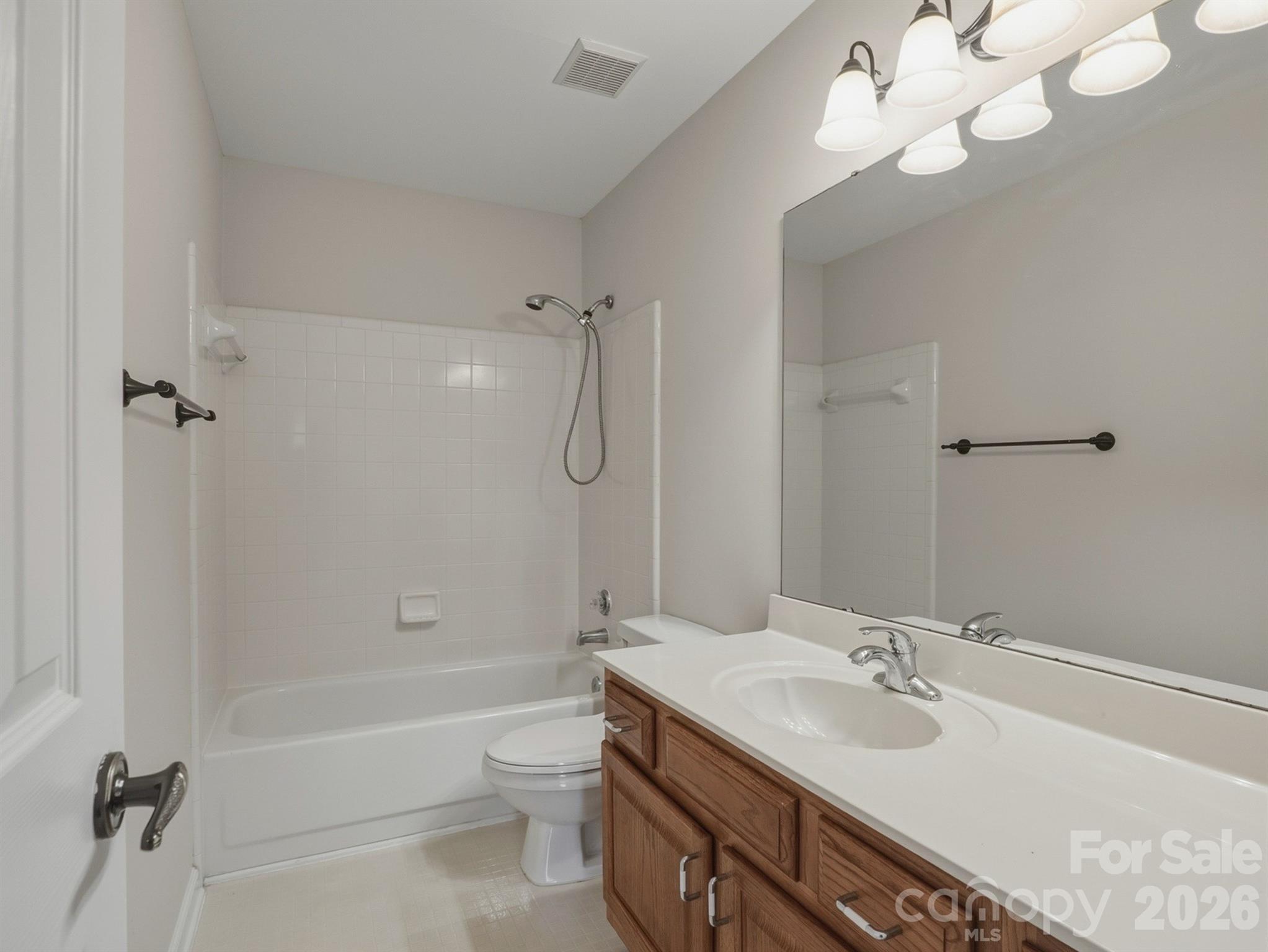 Lantern Green - Residential