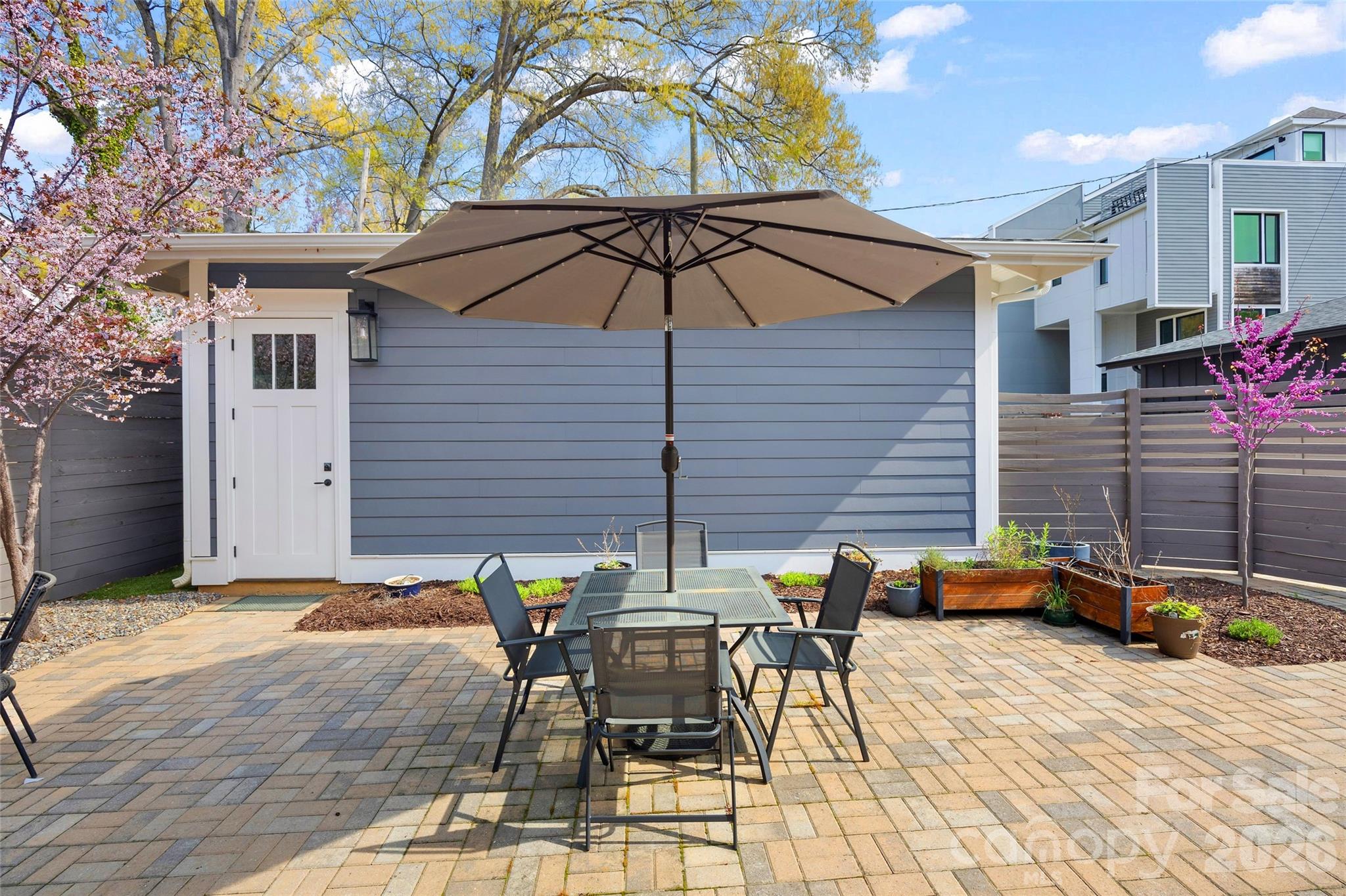 Chantilly - Residential