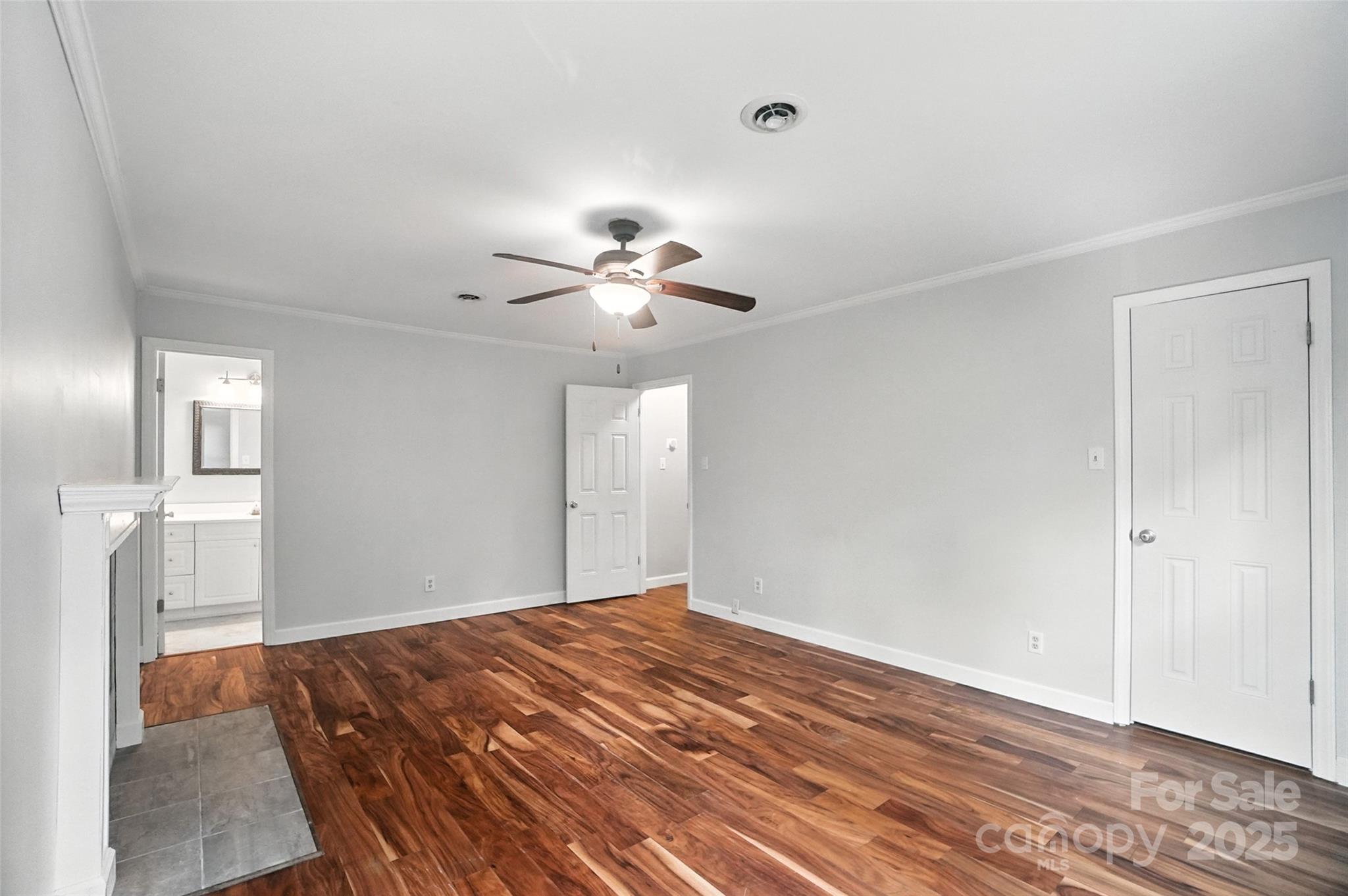 Tega Cay - Residential