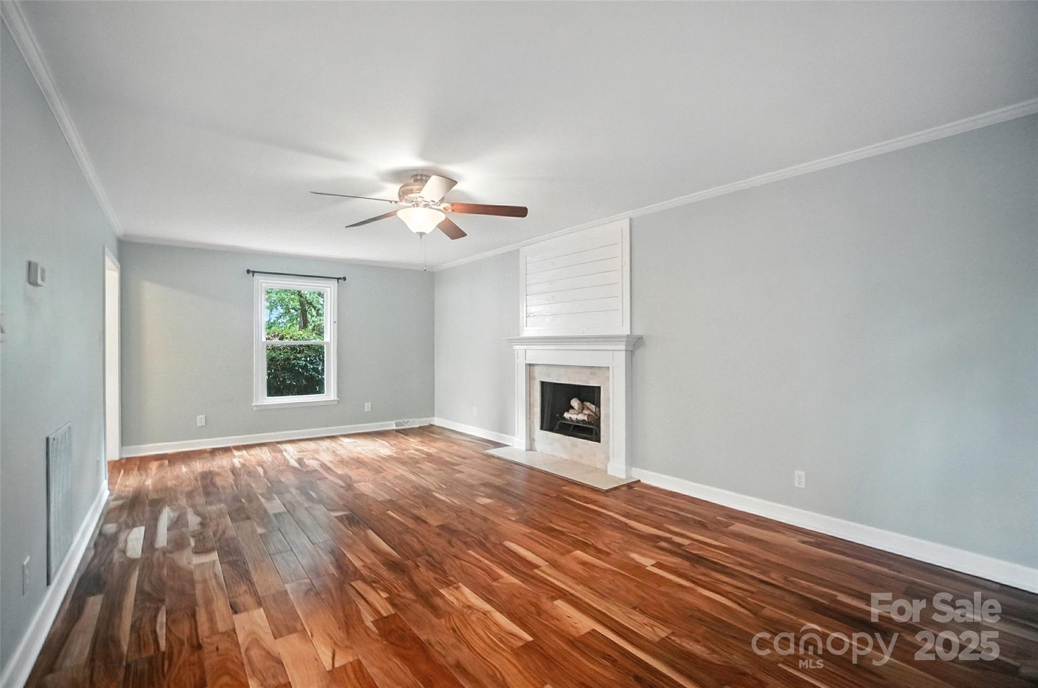 Tega Cay - Residential