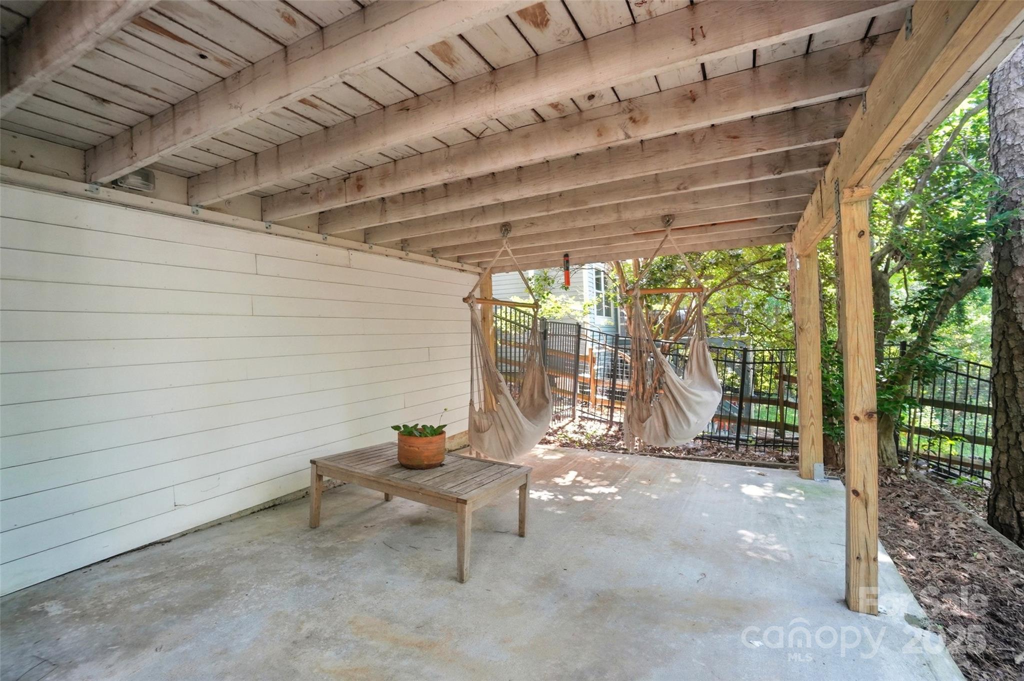 Tega Cay - Residential