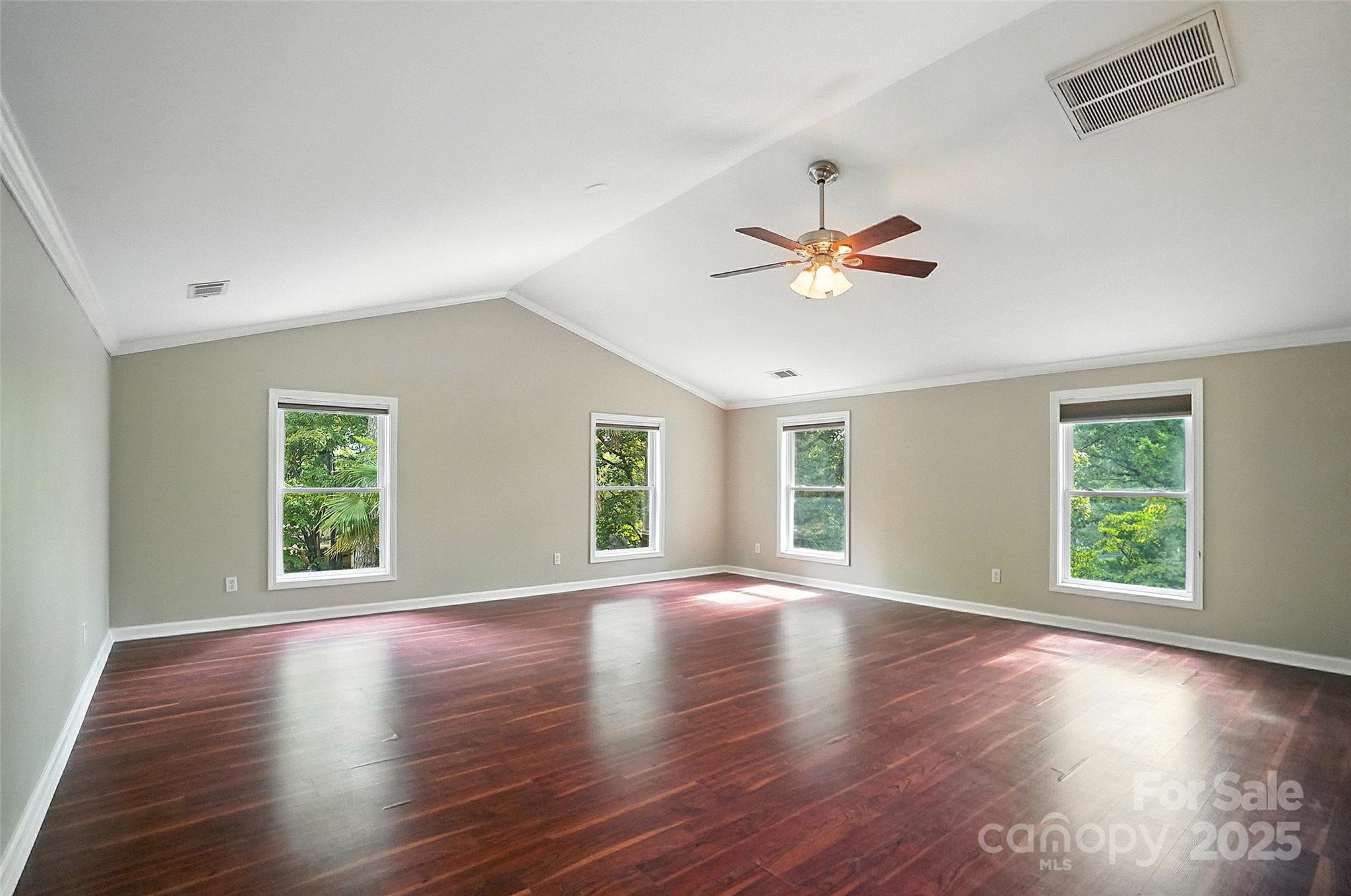 Tega Cay - Residential