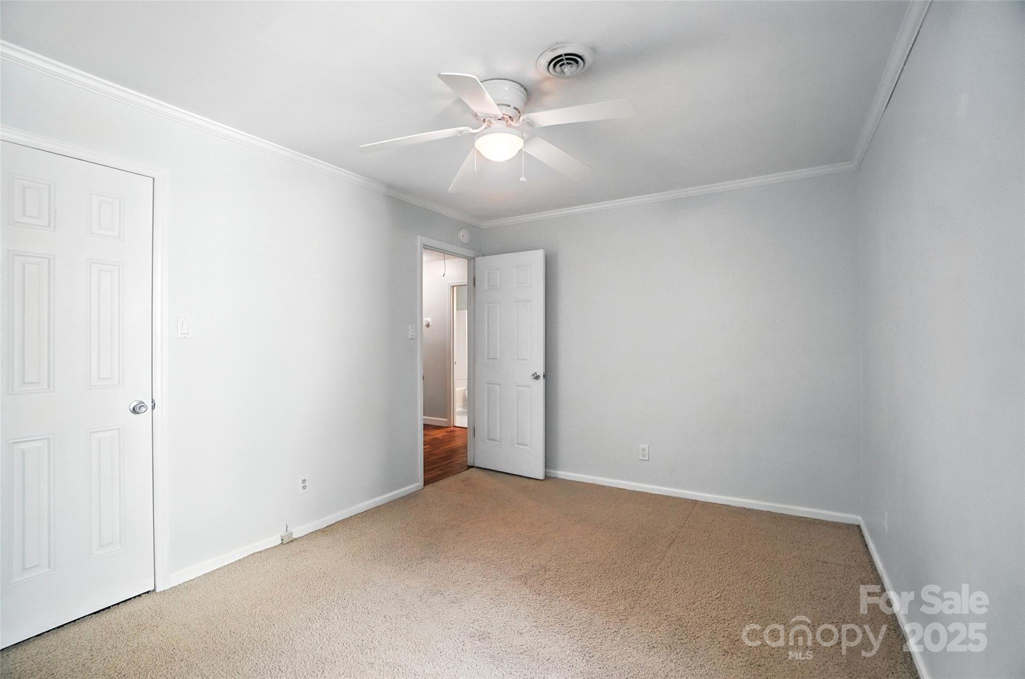 Tega Cay - Residential