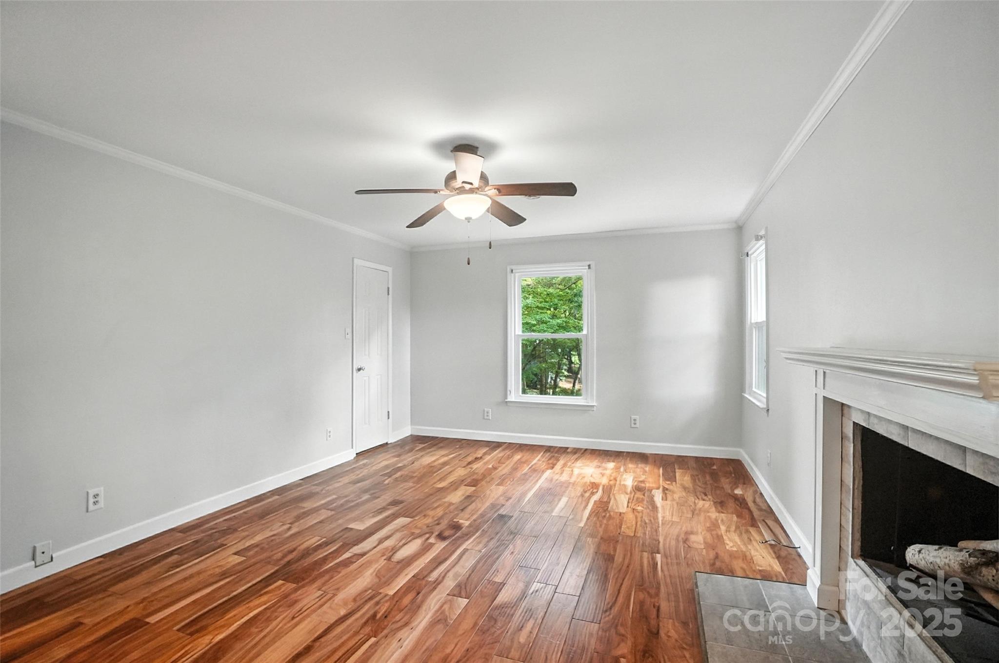 Tega Cay - Residential