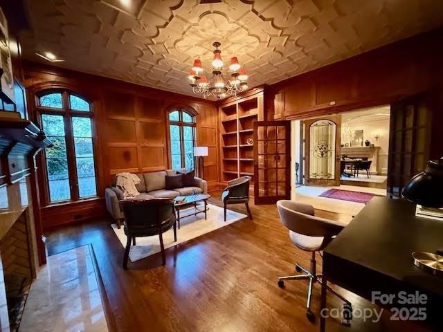 Flagship - Residential