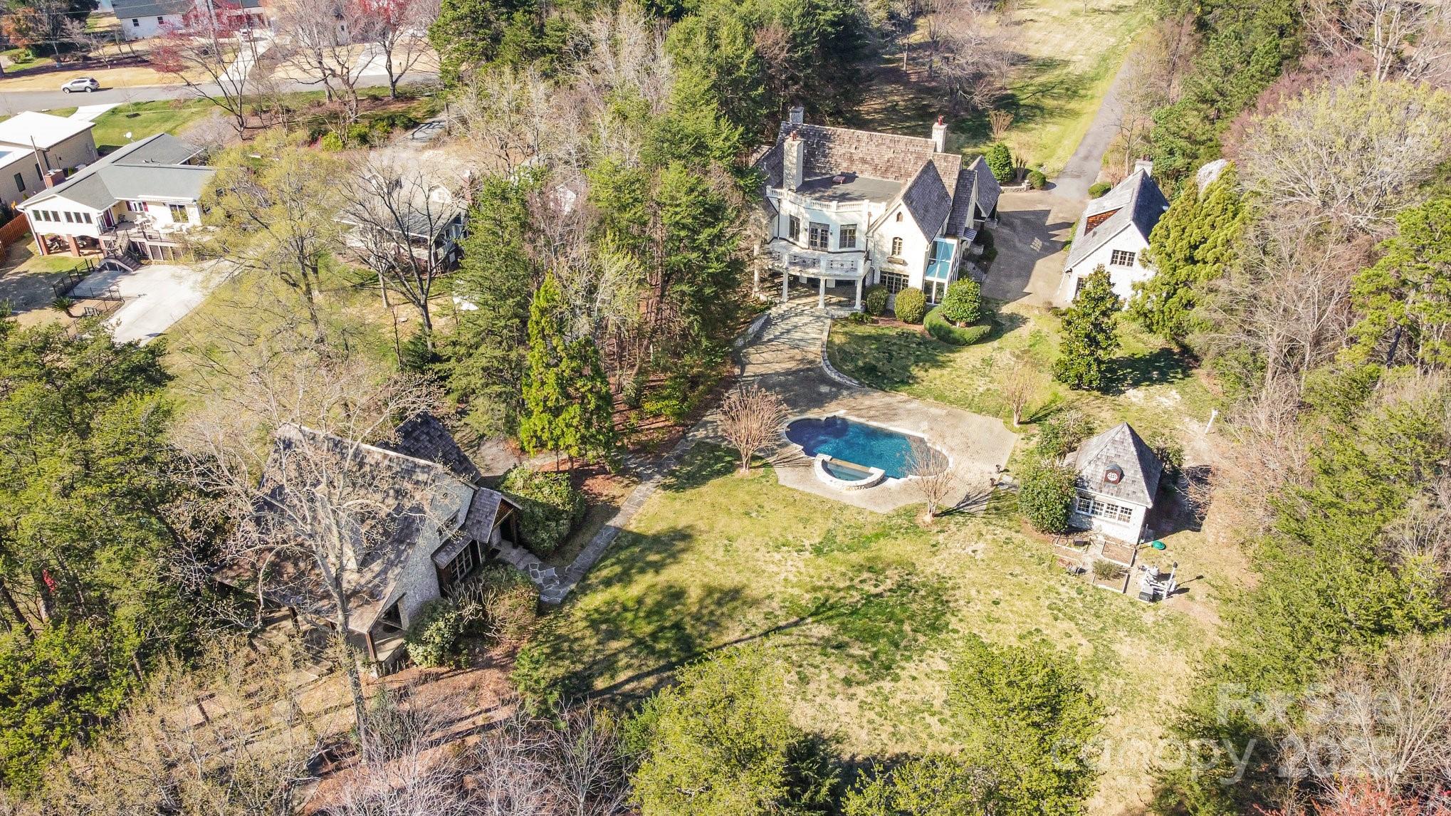 Flagship - Residential