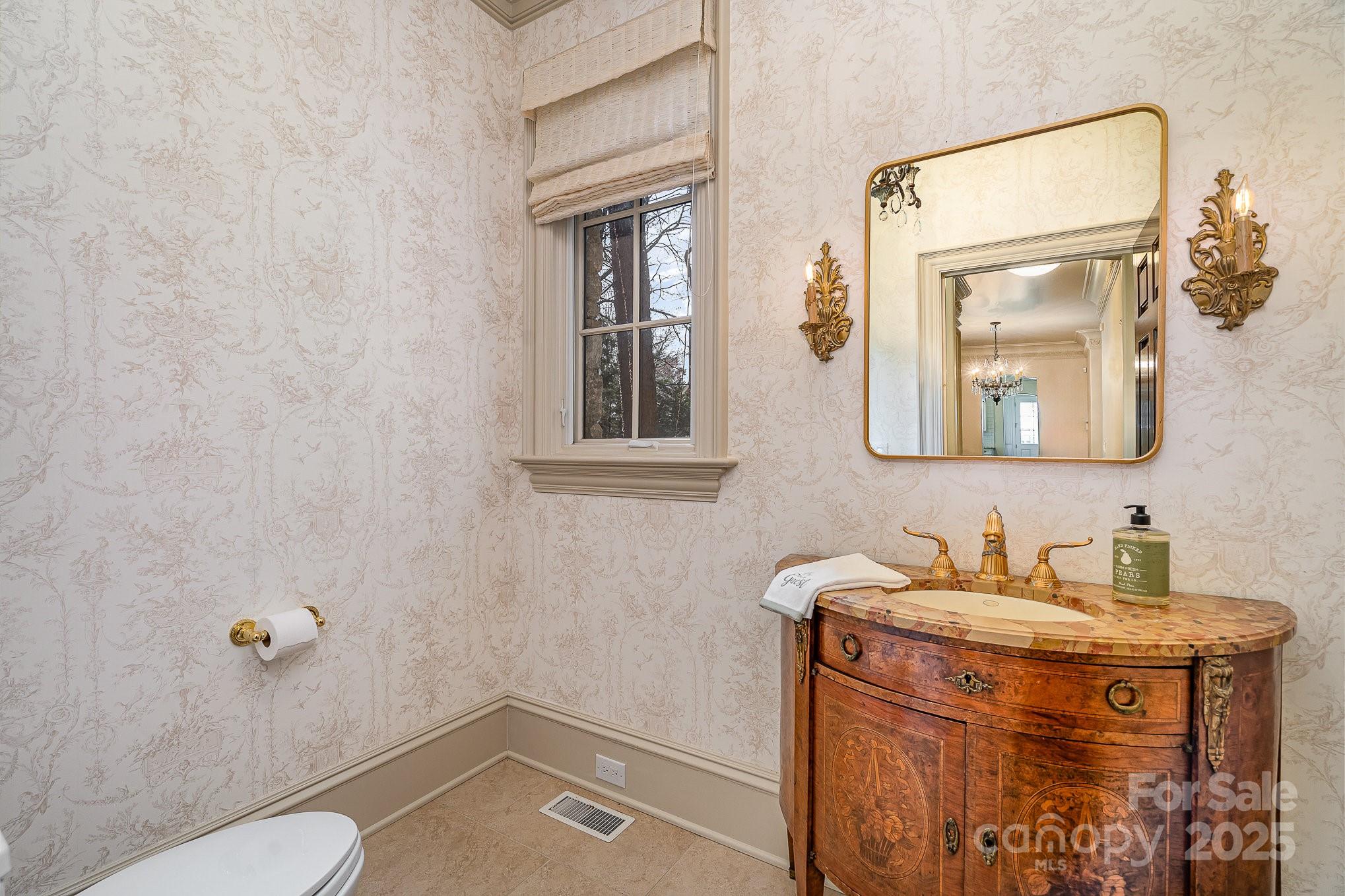 Flagship - Residential