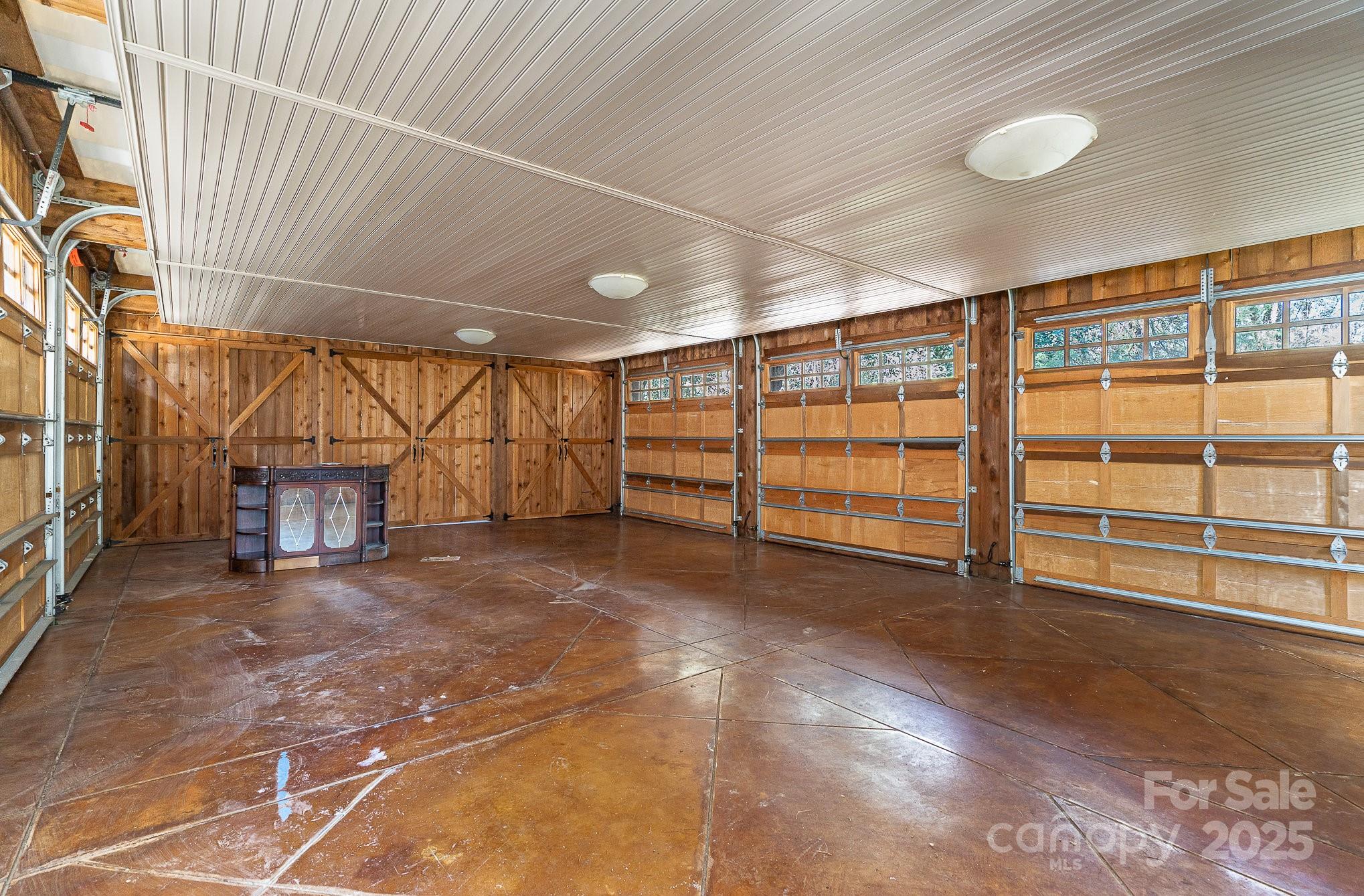 Flagship - Residential