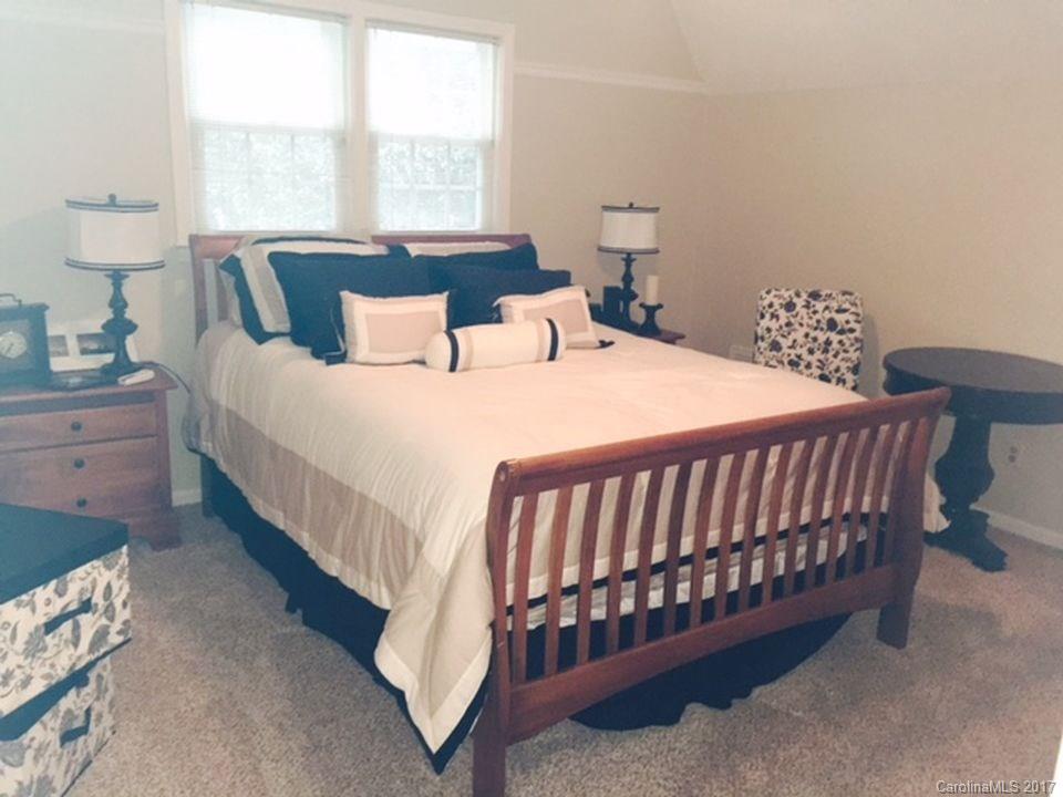 Country Club Estates - Residential