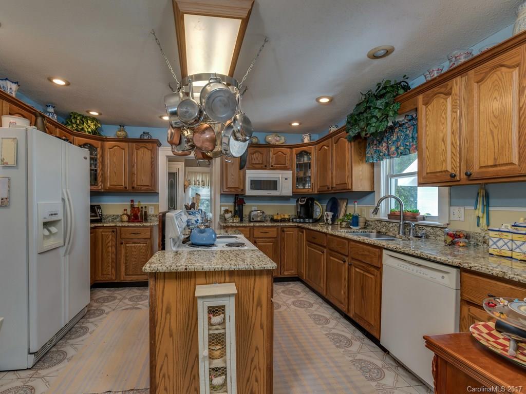 Oakland Court - Residential