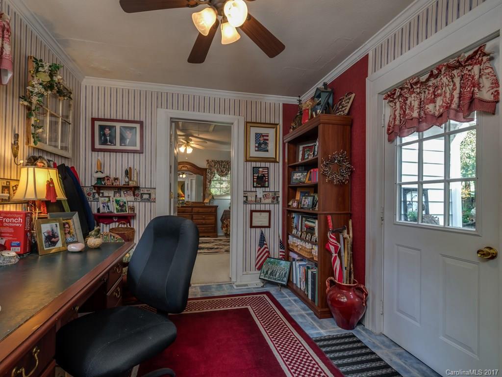 Oakland Court - Residential