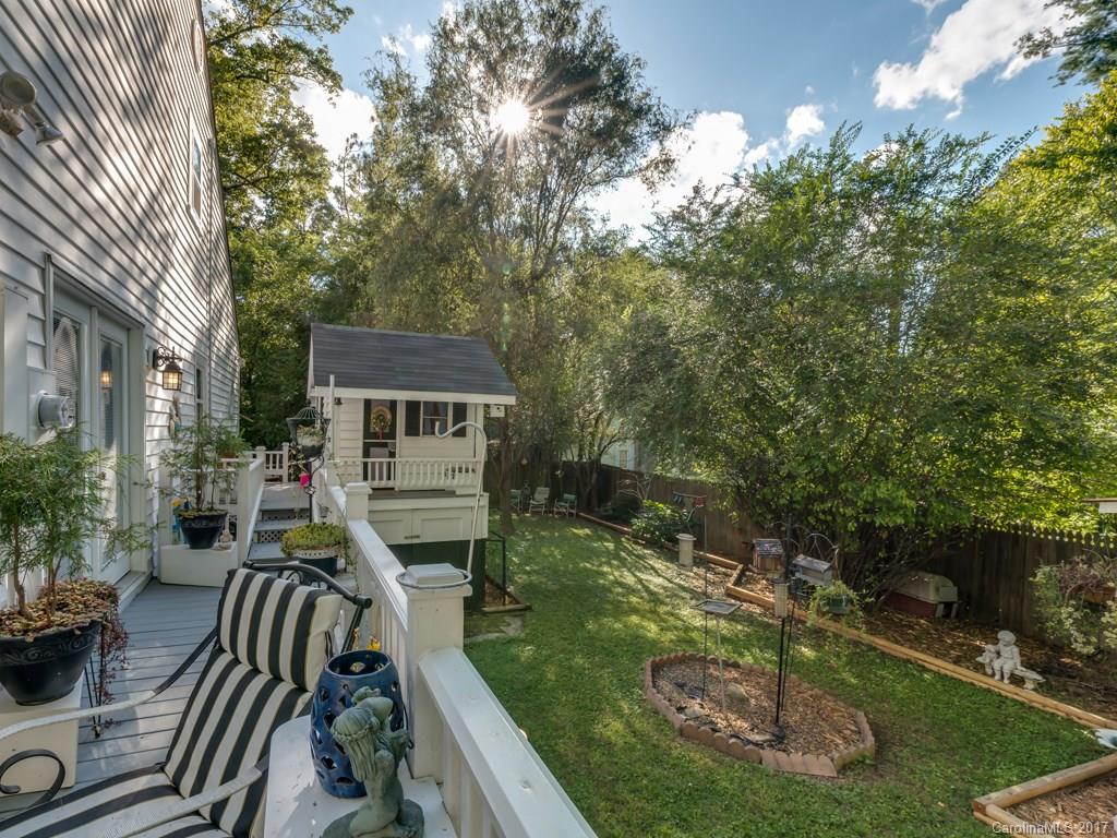 Oakland Court - Residential