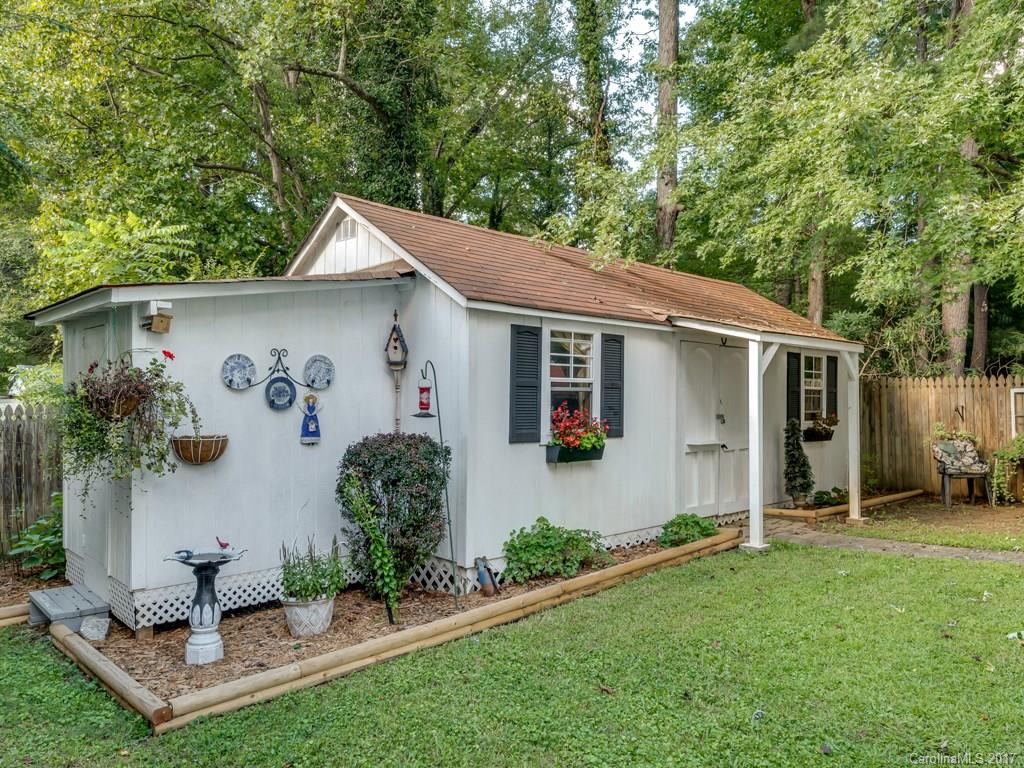 Oakland Court - Residential