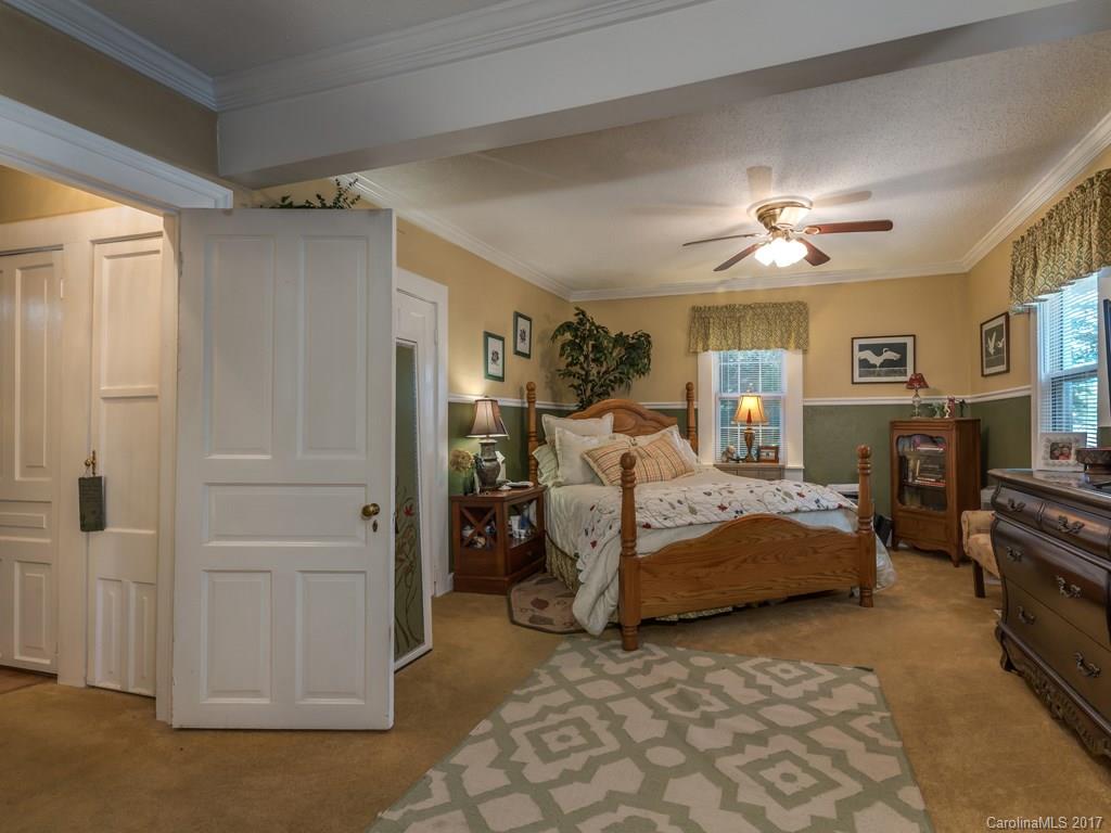 Oakland Court - Residential