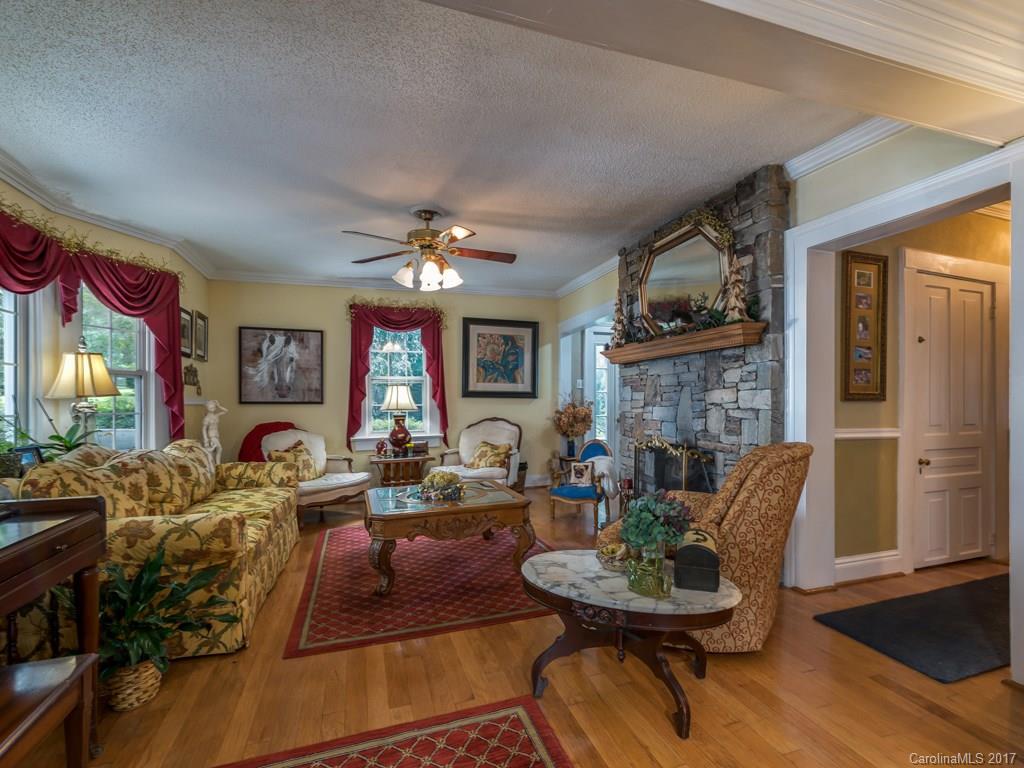 Oakland Court - Residential